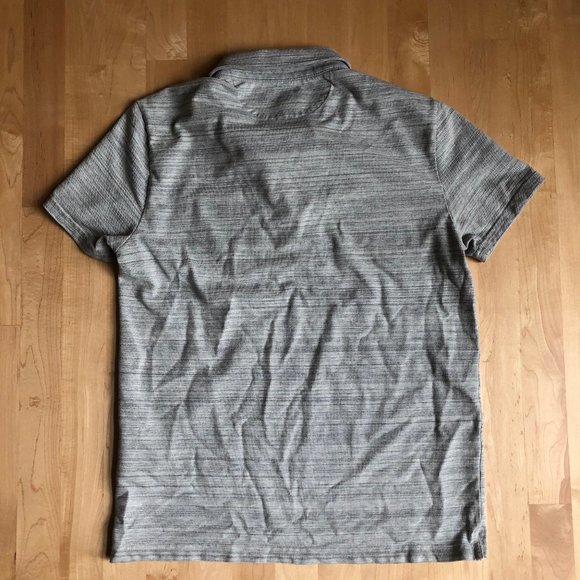 Banana Republic Don't-Sweat-It Performance Polo - Picture 4 of 4